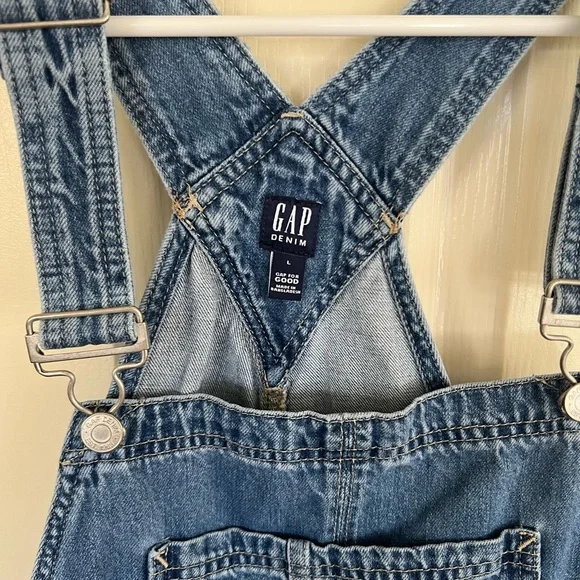 GAP Denim Distressed Shortalls Women’s L Blue Jean Overalls Frayed Hem - Picture 2 of 11